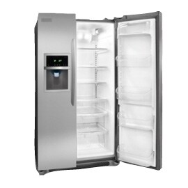 Køleskab med hvide indvendige plastmaterialer fremstillet af polystyren
