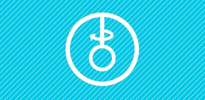 Rundt hvidt ikon med et vendbart bryststykke på et Littmann stetoskop på cyan baggrund.
