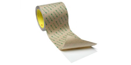 3M dobbeltklæbende tape til fastgørelse af pakninger
